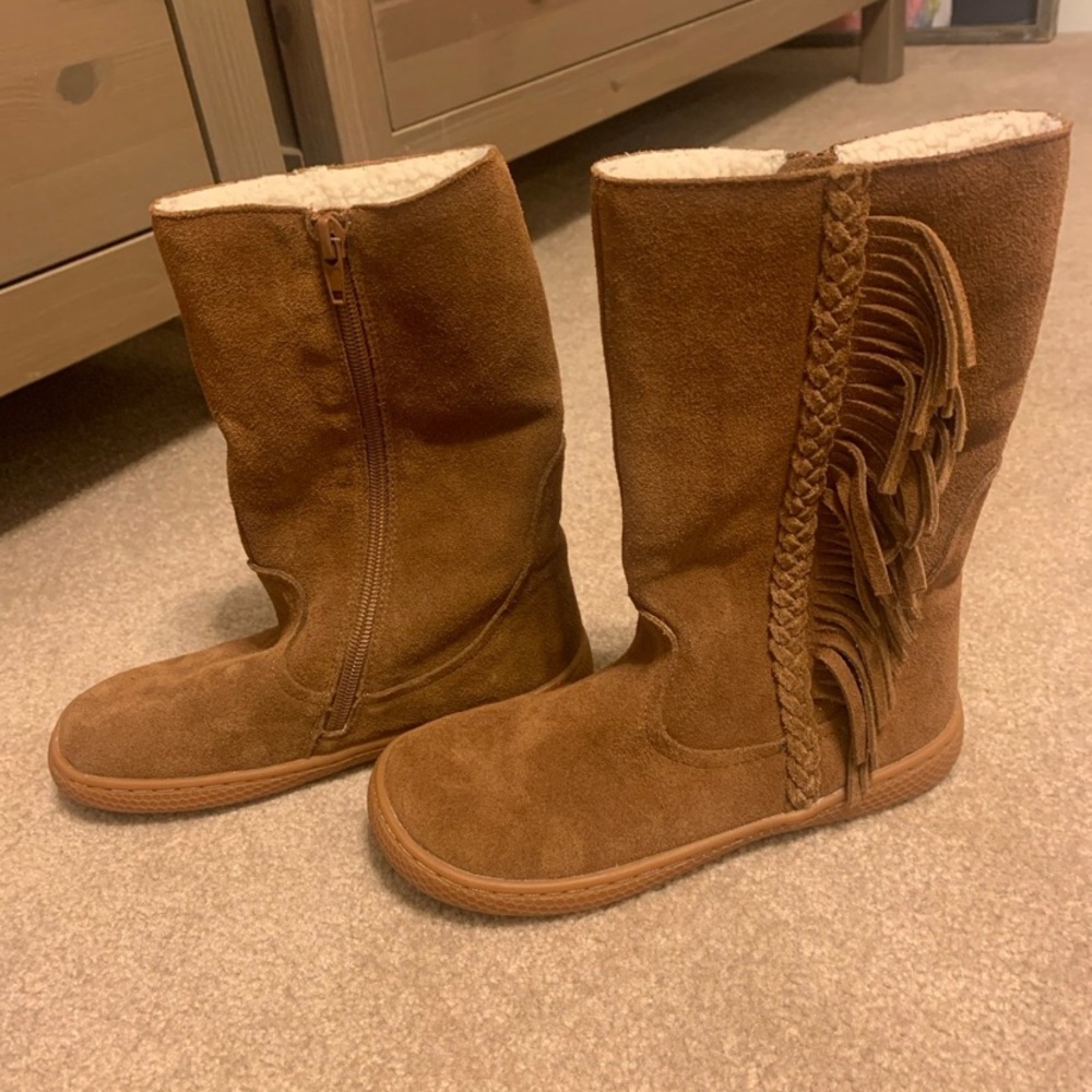 Livi & Luca Suede Fringe Boots. Girls Size 3.